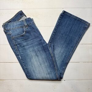 Levi’s 526 - Women’s Slender Boot Cut Jeans - Size 6
